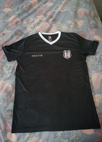 Beşiktaş Kartalyuvası t shirt 