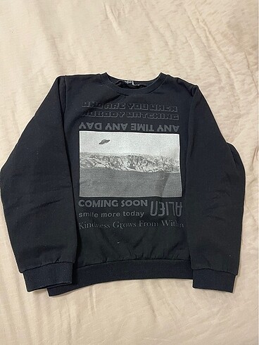 Siyah sweatshirt
