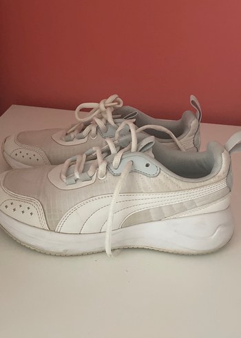 36 Beden Beyaz Puma Kadın Spor Ayakkabı