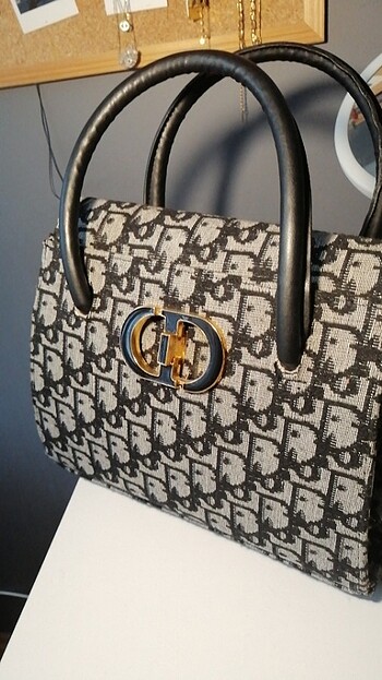 Dior Dior kol çantası 