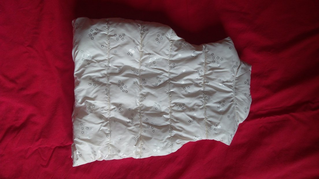 Beyaz Parlak Yıldızlı Old Navy Kız Çocuk Yelek 3 yaşYENI GIBI - Görsel 3