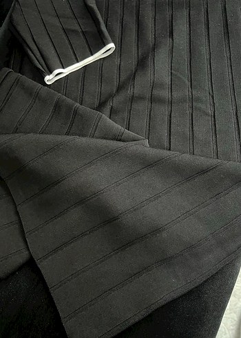 Kısa Kollu Fitilli Triko Elbise - Görsel 4