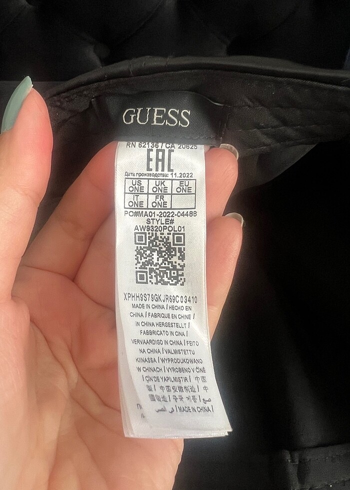 Guess siyah şapka - Görsel 3