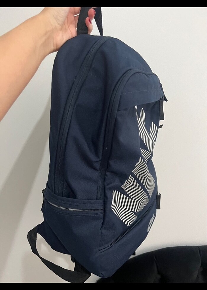 Nike sırt çantası - Görsel 2