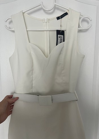 Düğmeli Ekru V Yaka Midi Elbise - Görsel 8