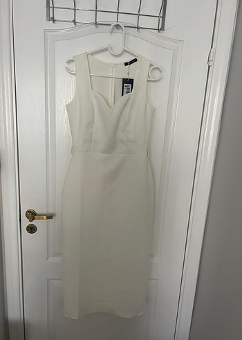 Düğmeli Ekru V Yaka Midi Elbise - Görsel 4