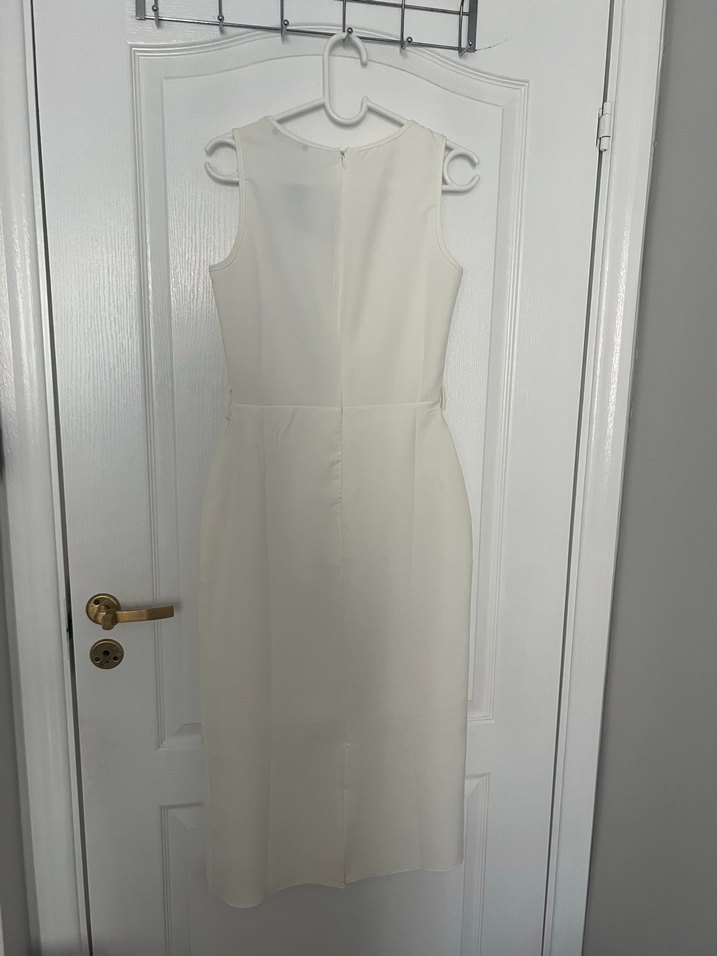 Düğmeli Ekru V Yaka Midi Elbise - Görsel 5