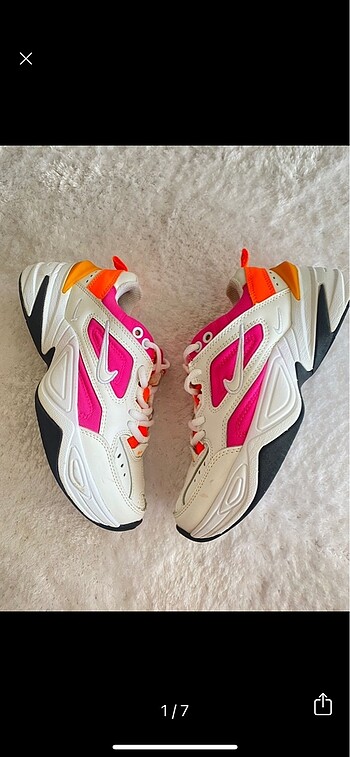 Nike tekno