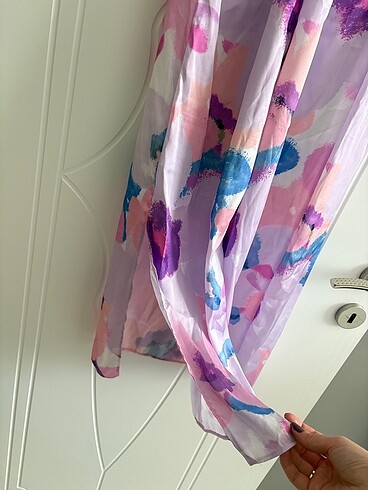 Çiçekli elbise - Görsel 4