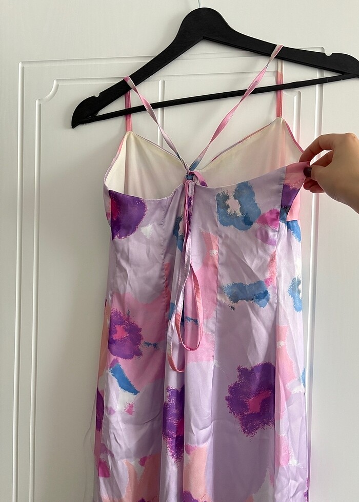 Çiçekli elbise - Görsel 3