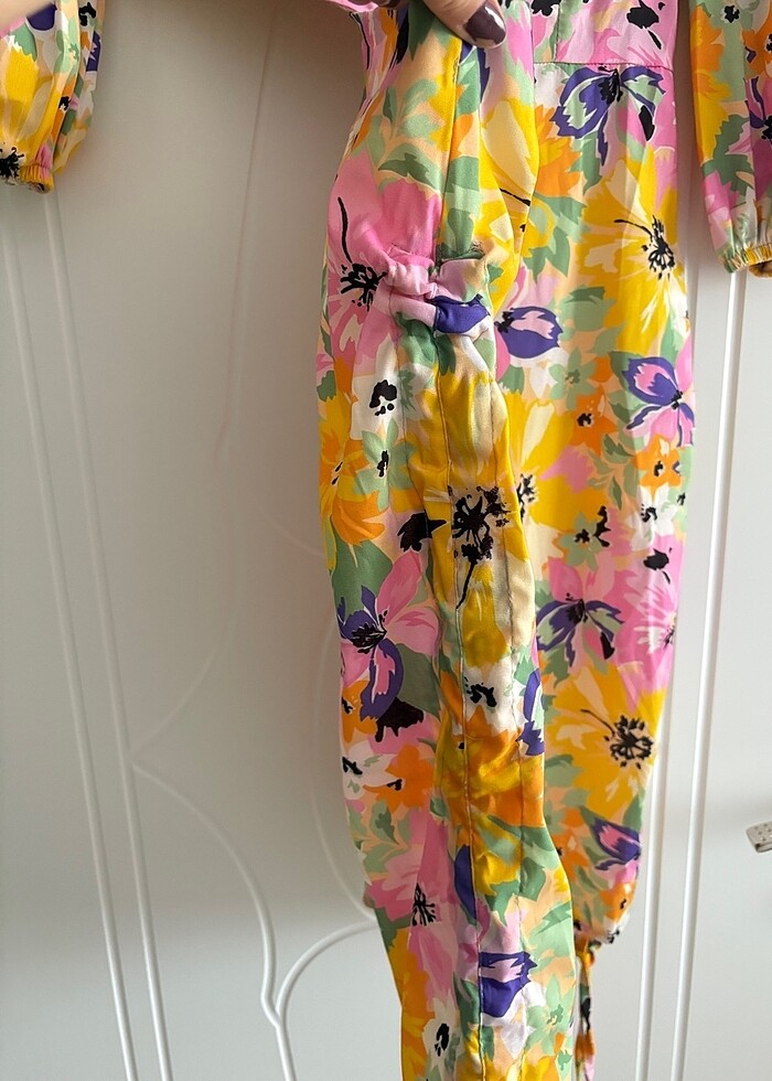 Çiçekli elbise - Görsel 3