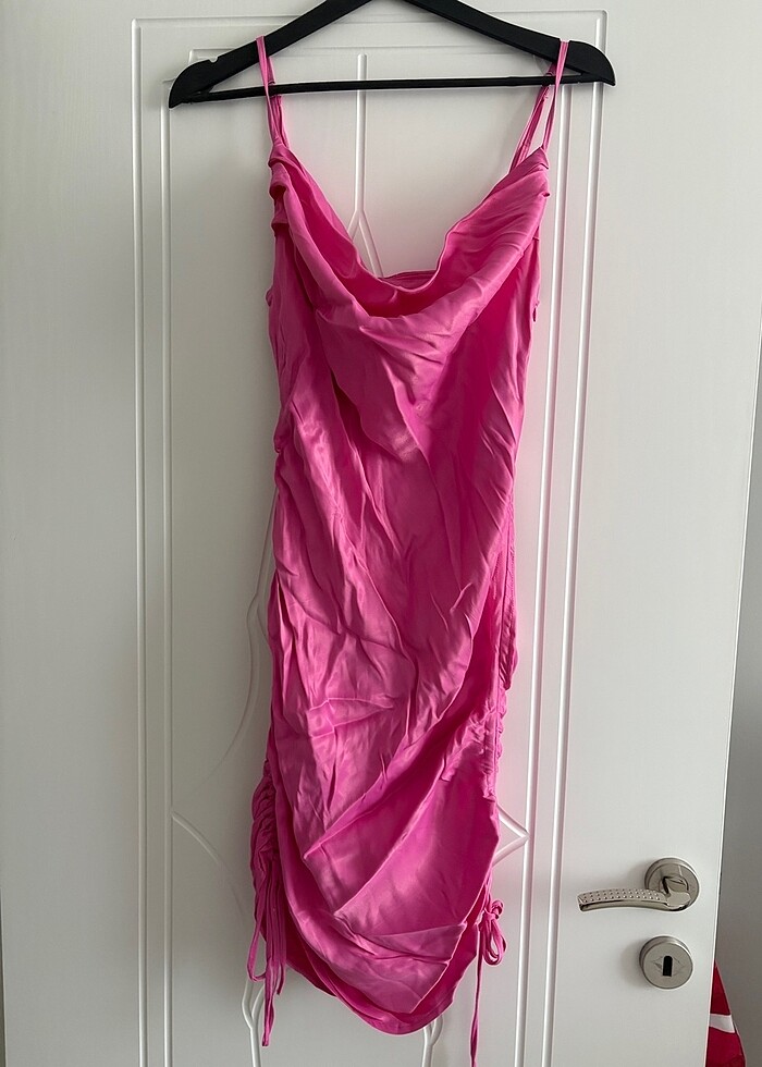 Saten elbise - Görsel 2