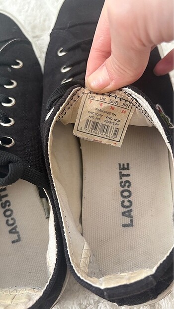 38 Beden siyah Renk Lacoste ayakkabı