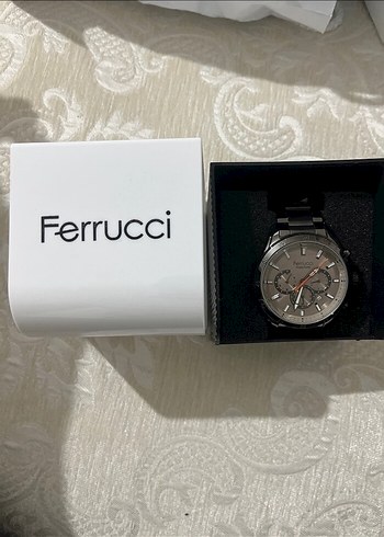 Ferrucci Gri Saatı