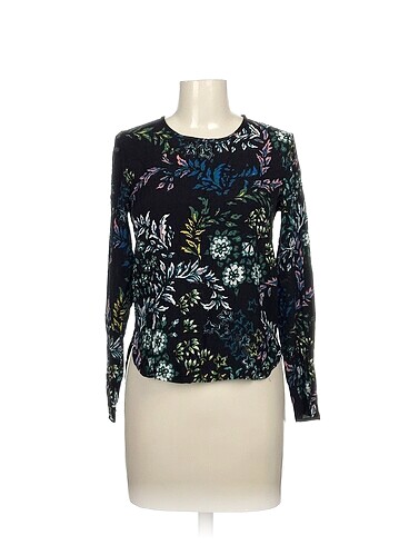 H&M Bluz %70 İndirimli.
