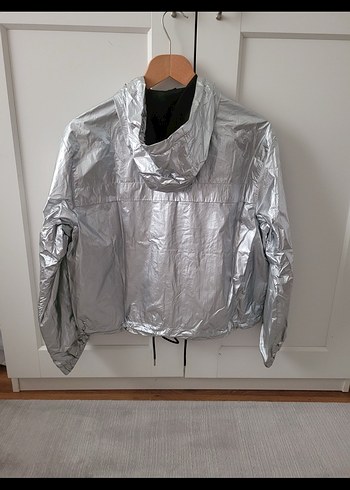 H&M yağmurluk ceket - Görsel 2