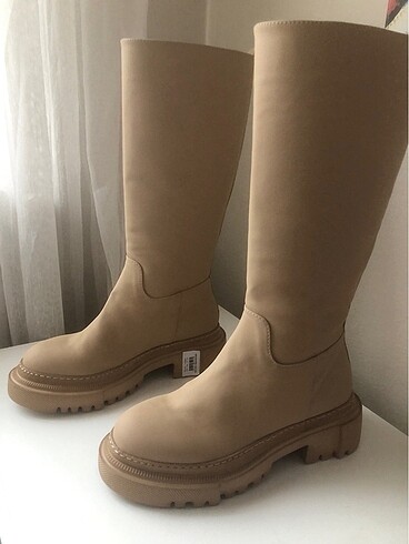 Nine West Sıfır bej Nine West Izzy model tırtık taban çizme