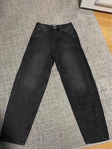 Beyyoglu fume mom jean