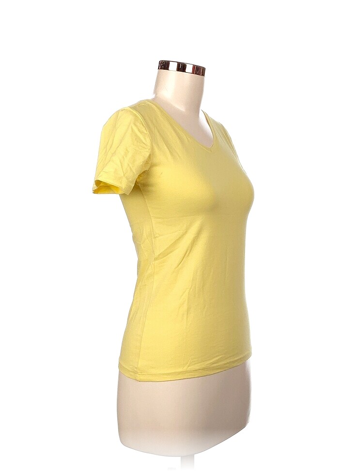 LC Waikiki T-shirt %70 İndirimli. - Görsel 2