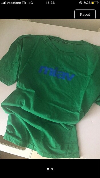 Miav yazılı yeşil tshirt