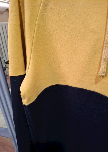 Sarı Siyah Kapüşonlu Sweatshirt - Görsel 5