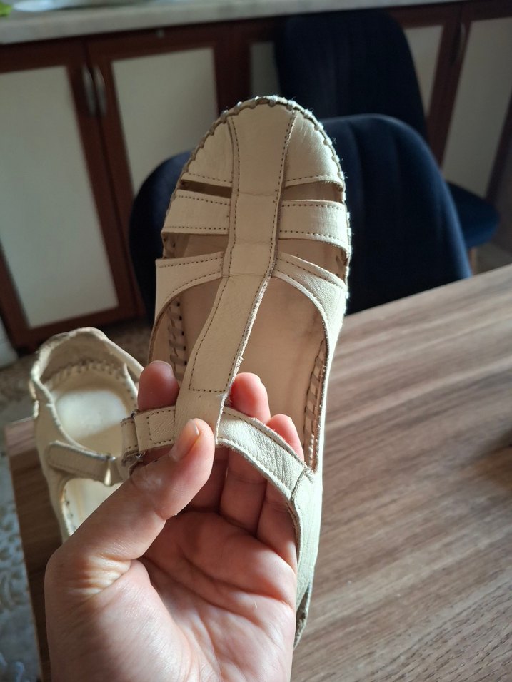 Bej Kadın Dolgu Topuklu Sandalet - Görsel 4