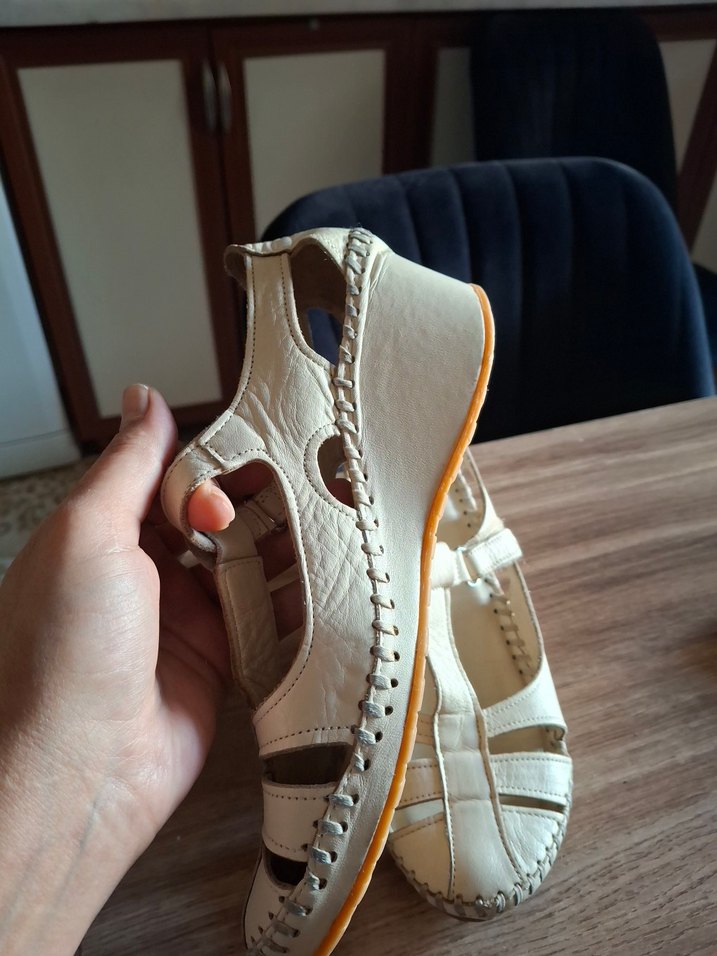 Bej Kadın Dolgu Topuklu Sandalet - Görsel 3