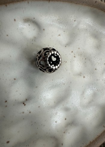 Pandora Gri Kalpli Charm