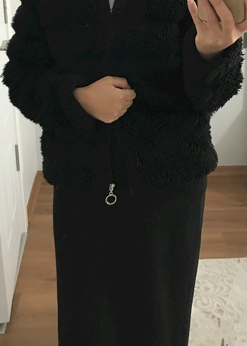 Siyah Kürklü Kadın Midi Ceket - Görsel 2