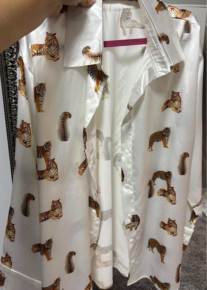 Saten gömlek - Görsel 3