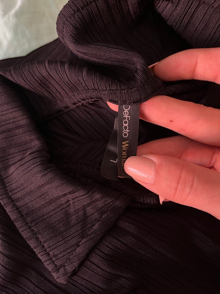 Düğmeli Siyah Uzun Kollu Kadın Ofis Bluzu - Görsel 5