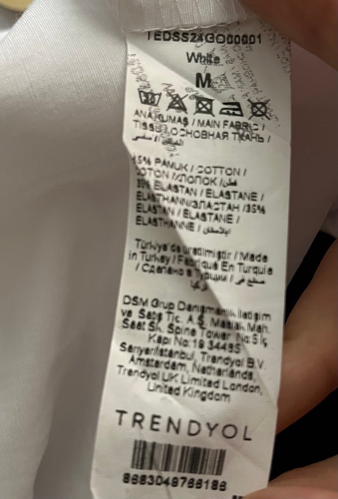 Beyaz V Yaka Bağcıklı Kadın Gömlek - Görsel 5