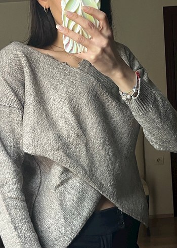 Gri V Yaka Örgü Kadın Kazak - Görsel 2