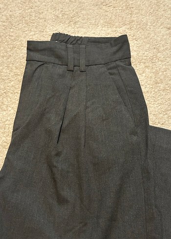 Kadın Gri Keten Kemerli Midi Pantolon - Görsel 2