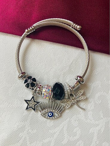 Pandora charm bileklik
