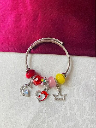 Charm bileklik