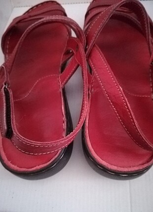 39 Beden kırmızı Renk Hakiki deri kırmızı sandalet 