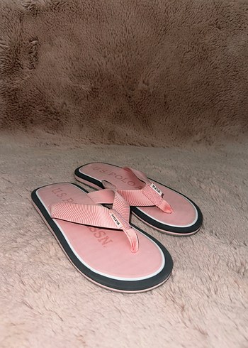 Pembe Dolgu Topuklu Kadın Terlik