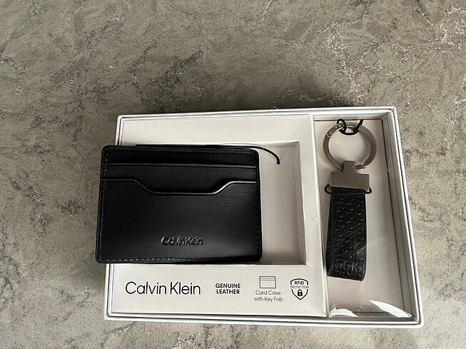 Calvin Klein Kartlık ve Anahtarlık Seti - Görsel 2