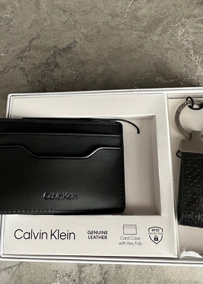 Calvin Klein Kartlık ve Anahtarlık Seti - Görsel 2