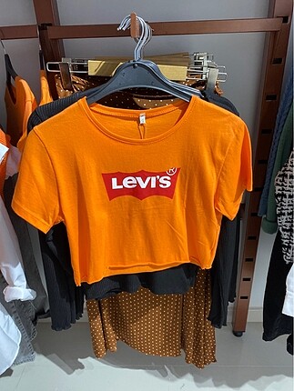 Levis tişört kısa