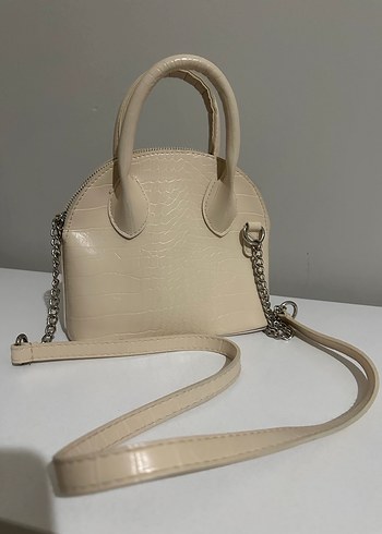 Zincir Detaylı Beyaz Yılan Desenli Deri Çanta - Görsel 2