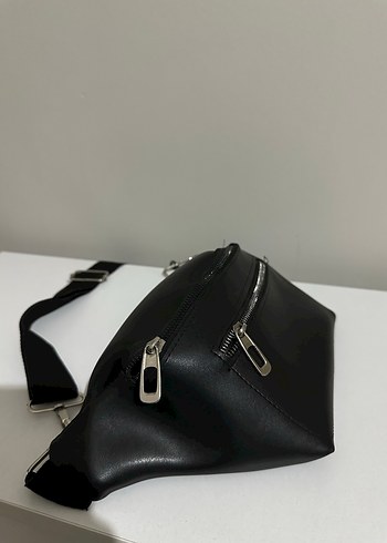 Zincir Detaylı Siyah Deri Kadın Çapraz Çanta - Görsel 6