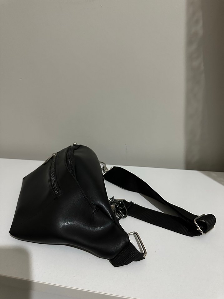 Zincir Detaylı Siyah Deri Kadın Çapraz Çanta - Görsel 5