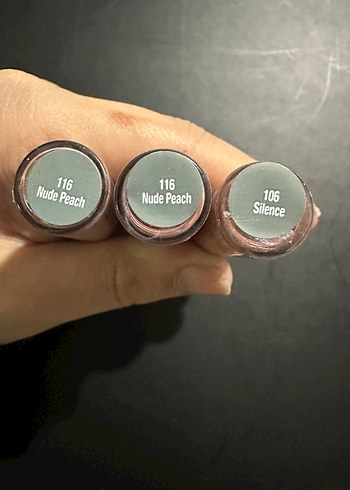 Bej Tonlarda Makyaj Ürünleri Seti - Görsel 13