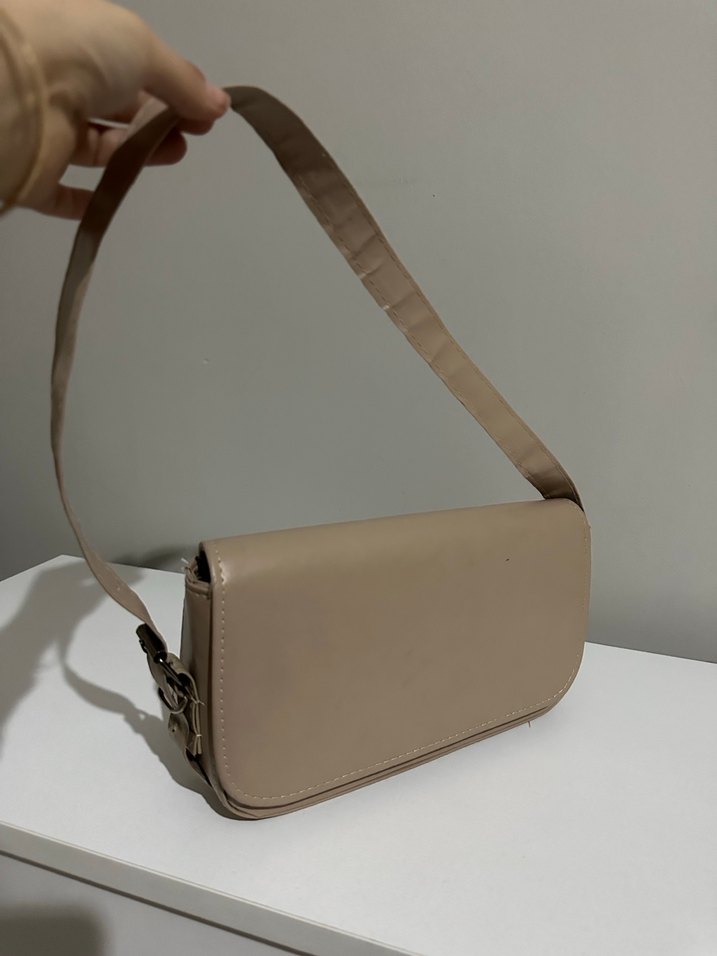 Bej Deri Kemerli Kadın Çanta - Görsel 2