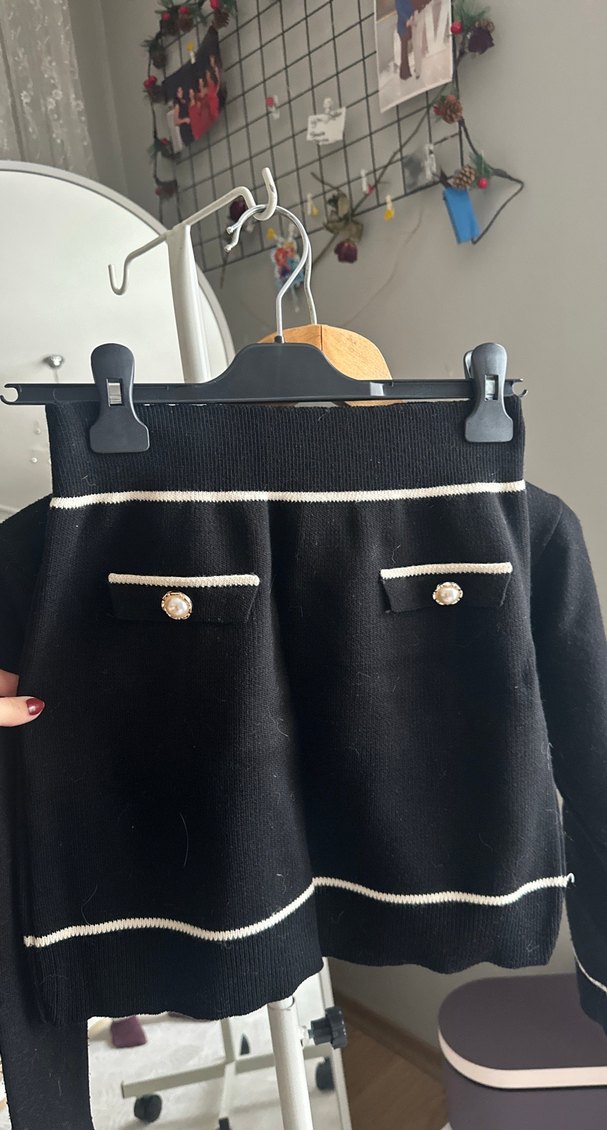 Düğmeli Siyah Midi Triko etek bluz takım - Görsel 4