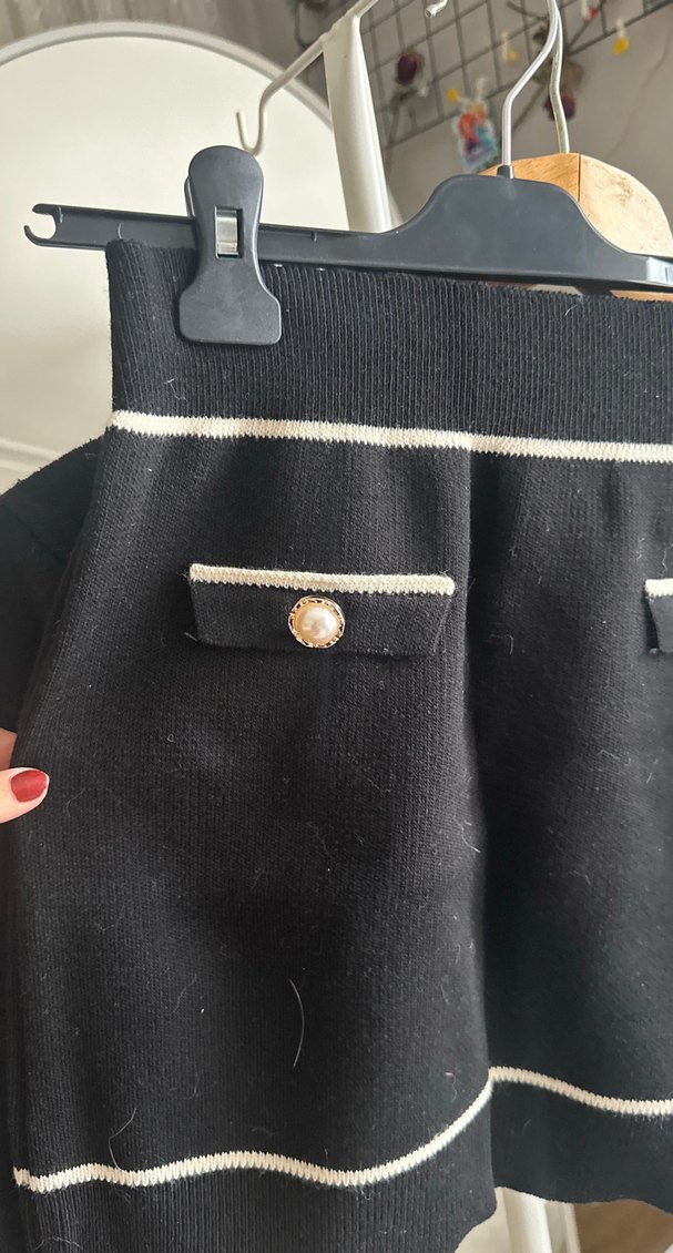 Düğmeli Siyah Midi Triko etek bluz takım - Görsel 5