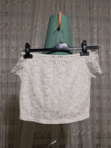 Dantel crop