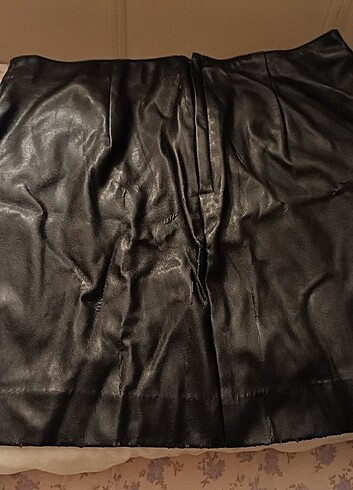 H&M SİYAH DERİ ETEK  - Görsel 3